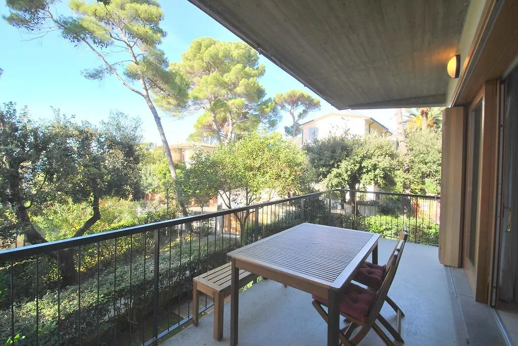 Case Vacanze Villa Marina Castiglioncello 0*,  Italy