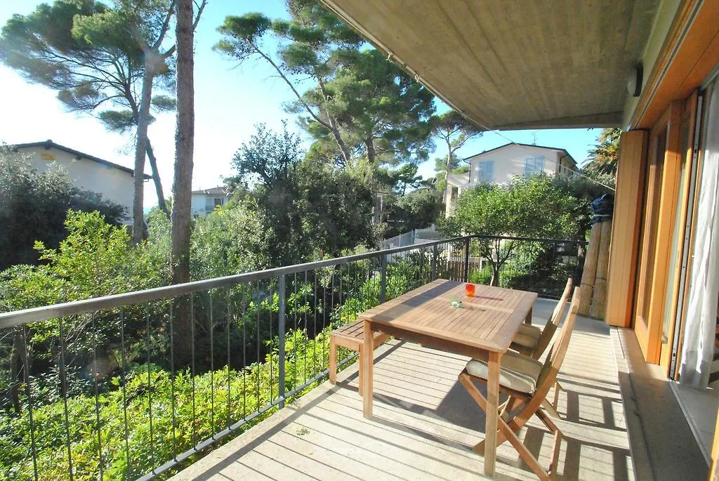 Case Vacanze Villa Marina Castiglioncello 0*,